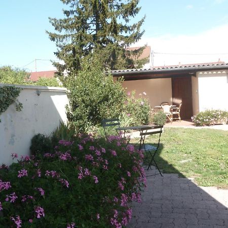 L'Escale Dijonnaise Villa ภายนอก รูปภาพ